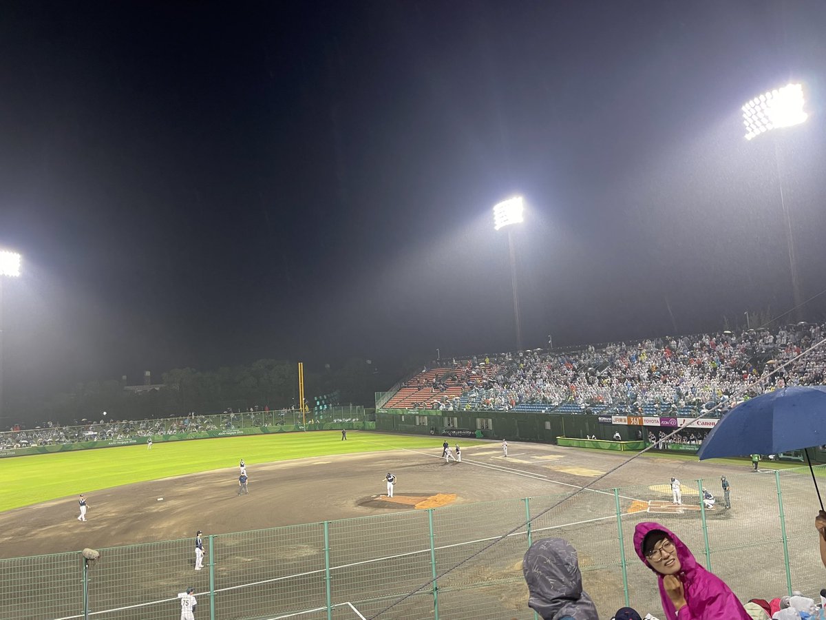 makemirumiru36's tweet photo. アジア大会　決勝
🇯🇵vs🇰🇷
in豊橋市民球場 https://t.co/OEVo8dm3UV