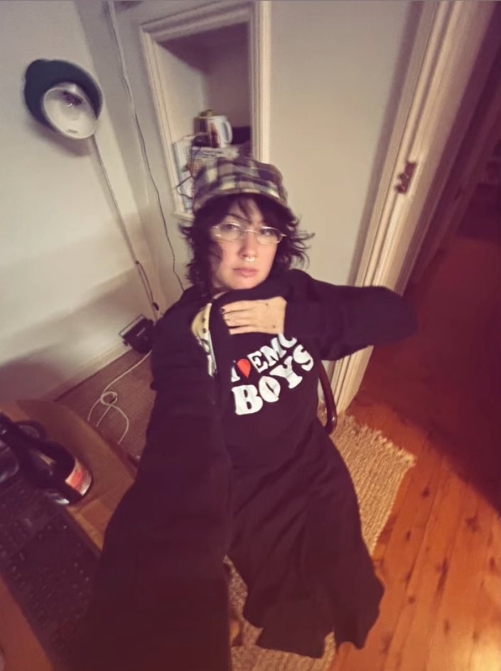 lillianruby_ tweet picture