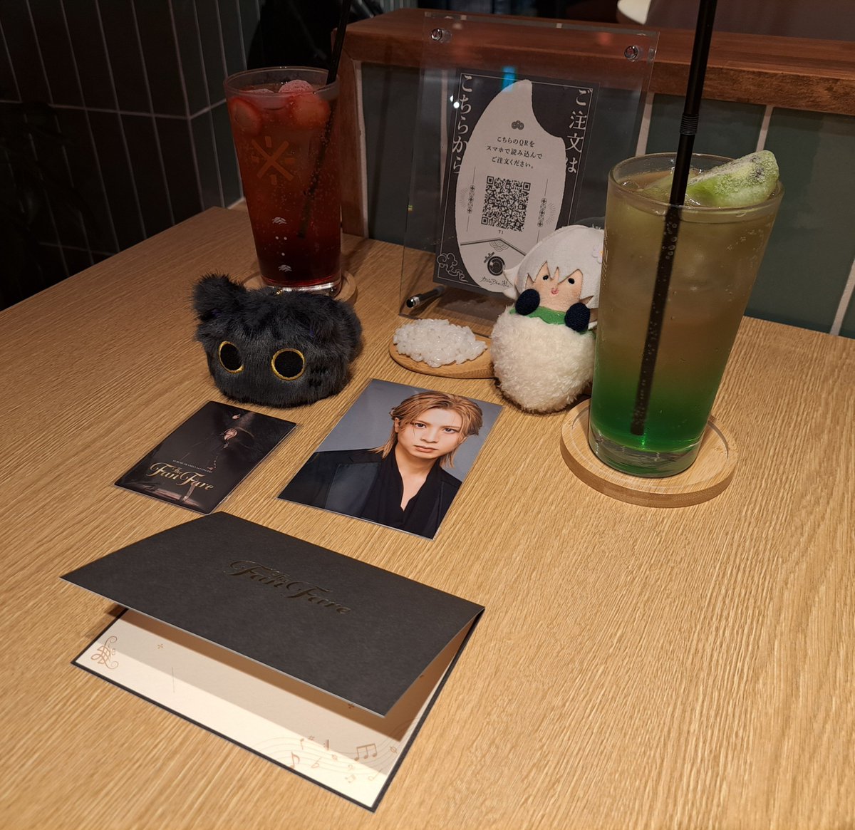 monju757's tweet photo. 昨日行ってきました！！
本当に素晴らしすぎてあっという間の2時間でした…めちゃくちゃ名残惜しかった😭
くるむさんの歌声が本当に好きで、生で聴けることがほんっっまに嬉しかったです…感極まりすぎて最後泣いちゃったよ…😂
一緒に行ってもらった友達にほんま大感謝…！🙏✨️
#1stくるコン https://t.co/Cszno2PhHL