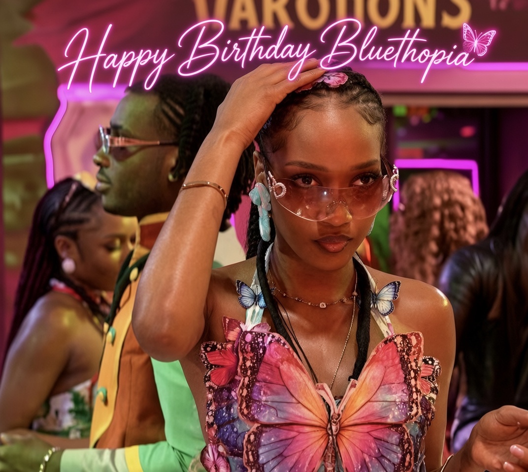 TeeNurdin's tweet photo. @saabo1524 It's her birthday.. Happy Birthday Bluethopia https://t.co/O4BRBa06cr