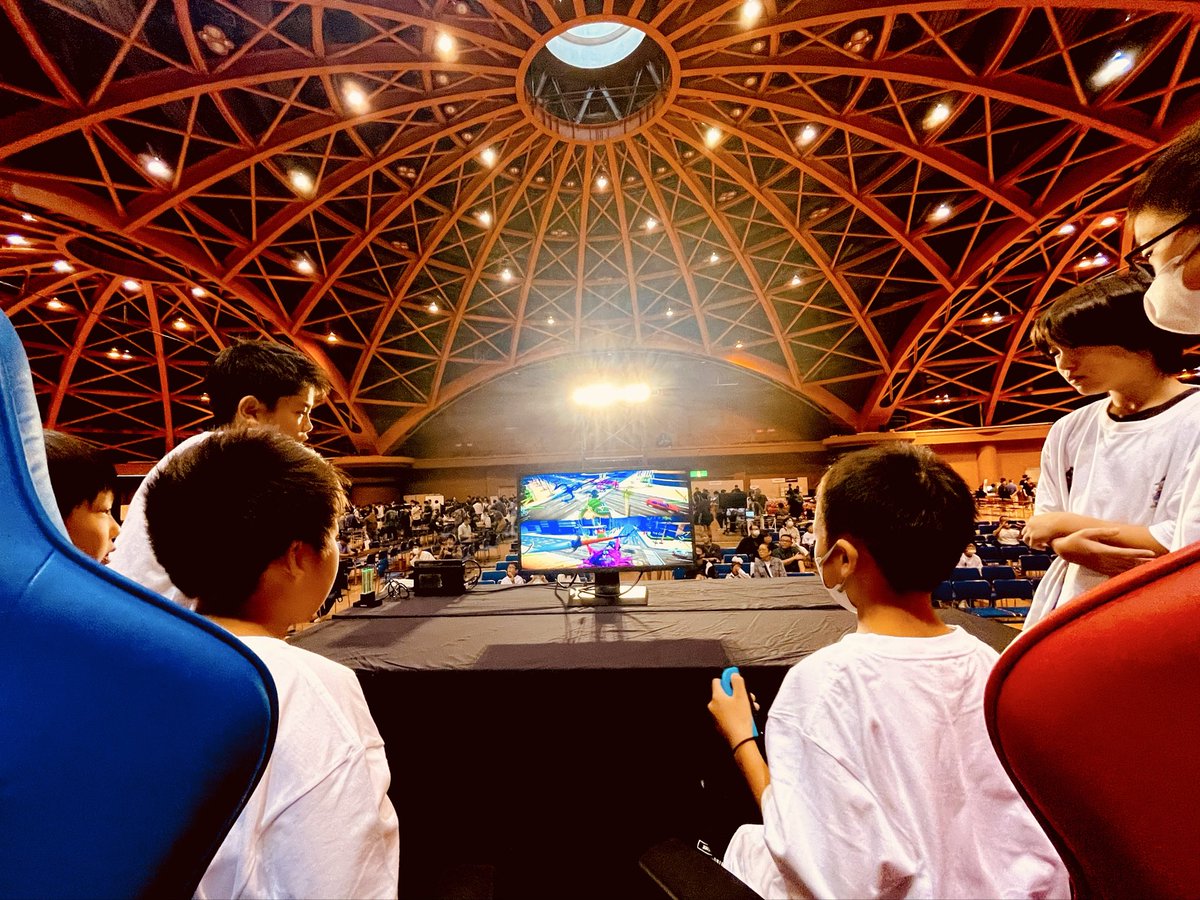 yoheisakaidani's tweet photo. TOYAMA GAMERS DAY 2026

10周年記念のゲーマーズデイおかげさまで無事終了しました。

今回は、ここ2.3年間関わりのあったコミュニティをイベントのコアとして企画し、各エリアを設けさせていただきました。ご協力いただいた、各ゲームのコミュニティの皆さまに感謝です。
おかげさまで、来場者は過去最大の約3,500名と熱気が凄かったです！

まだまだ、やりたいことも勿論ありますが、まずはお力添えいただける方たちと、イベントを形にできたことを本当に嬉しく思います。

これまでの10年間を振り返ると、キツいことも沢山ありましたが、一歩ずつ前進している実感もあります。これも、これまで関わってくださった”ゲーマー“のおかげです。ウルトラ感謝です！

2日間、ご参加いただいた皆さんありがとうございました！

今後もゲーマーズデイをよろしくお願いします！！！

#TGD2026 #富山県