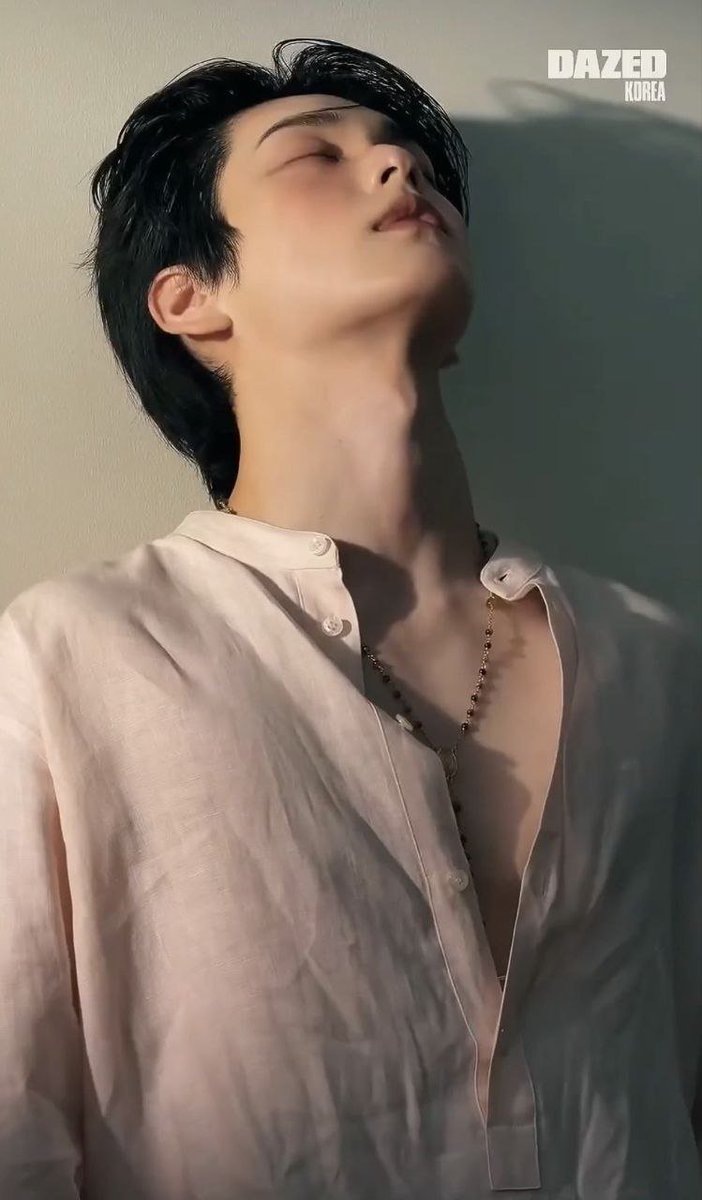 dollishsoob's tweet photo. Nenennya gede banget mamah.. soobin milk so crazy.. pantes ayah demen kenyotin. https://t.co/iVObCABusZ