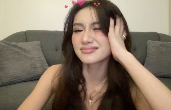 sairoleyyy's tweet photo. https://t.co/SYhd1Fz7Co 

magkakapigsa sa pwet ‘yung mga humihiling na magbreak kami ng girlfriend ko ‼️ https://t.co/HrQTBVMP4K