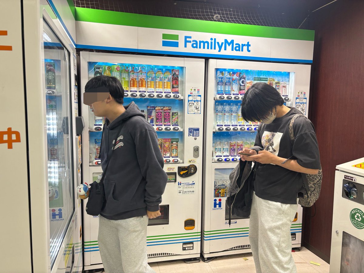 egusyugi_'s tweet photo. こいつらには会ってるのに、好きな人には会えないの辛い悲しい https://t.co/Ky2HGKD6Y9