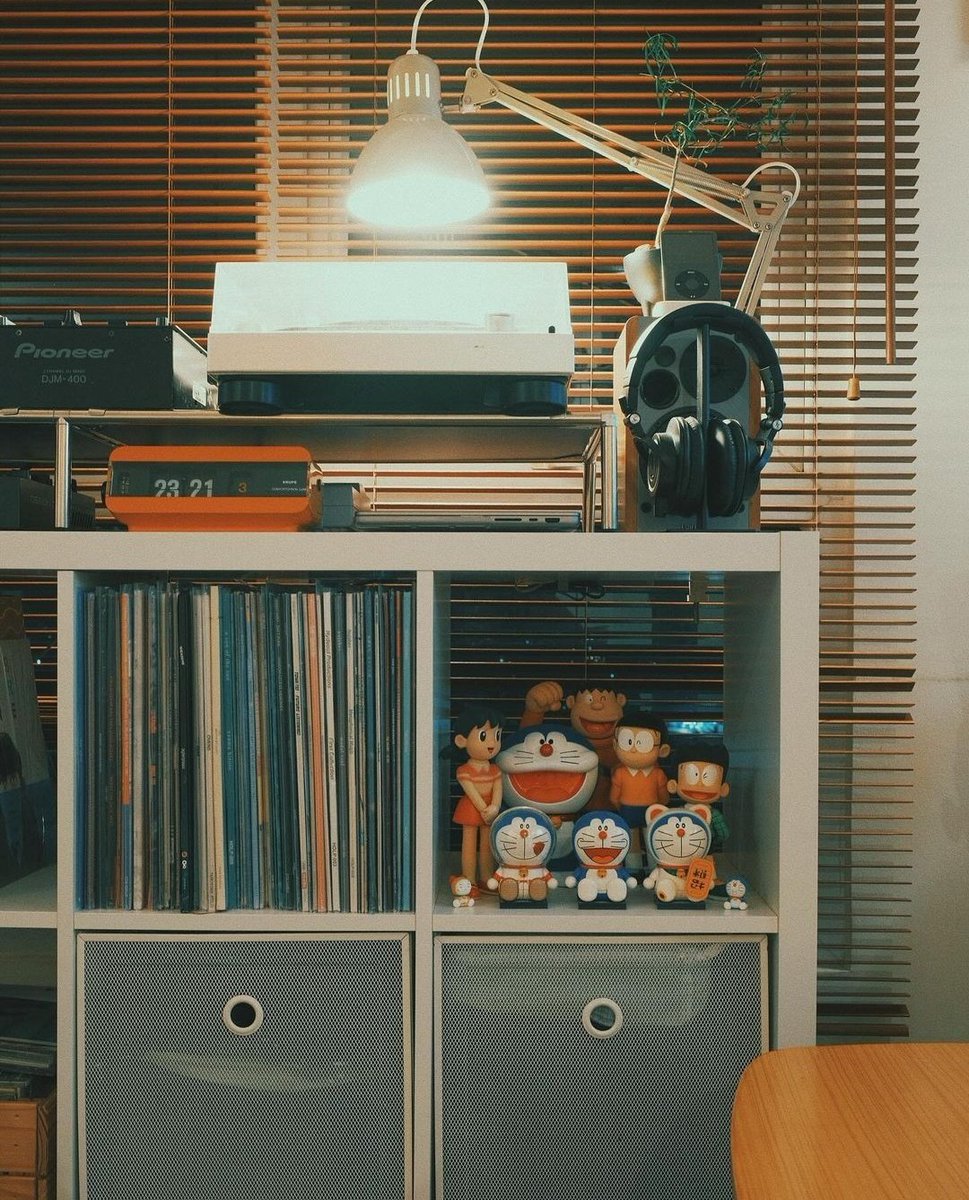 interiorsuckerr tweet picture