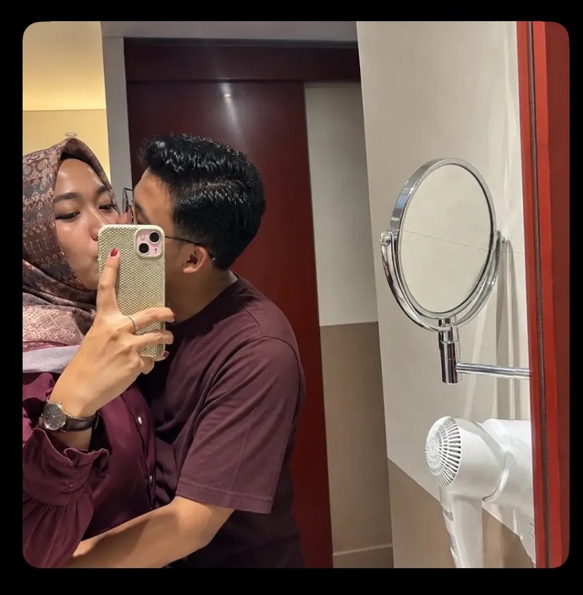 AlejandroAyubi's tweet photo. Ada lagi ges, ini anggota SATPOL PP TEGAL selingkuh dan sekarang lagi di proses secara internal setelah suami nya melaporkan kejadian ini ke atasan istrinya. SEREM BENER DAH! https://t.co/uSiAxr6fJD