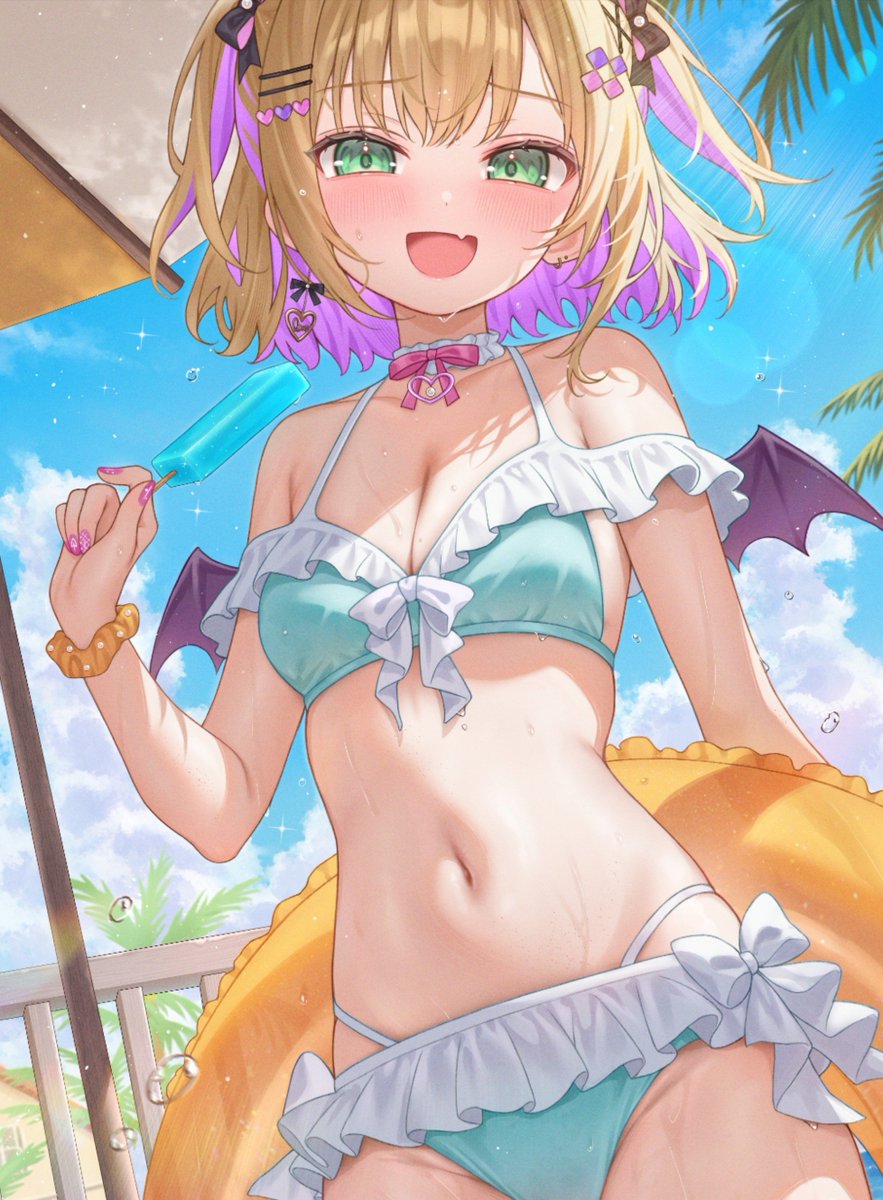 hotarun1611's tweet photo. 水着のあちゃん🌴🍧🌊 https://t.co/2Dn20AmFlY