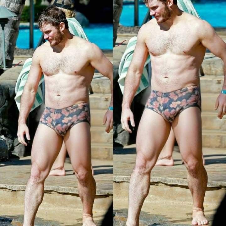 Charismah411's tweet photo. Chris pratt is huge down there https://t.co/XS16bvGI3X