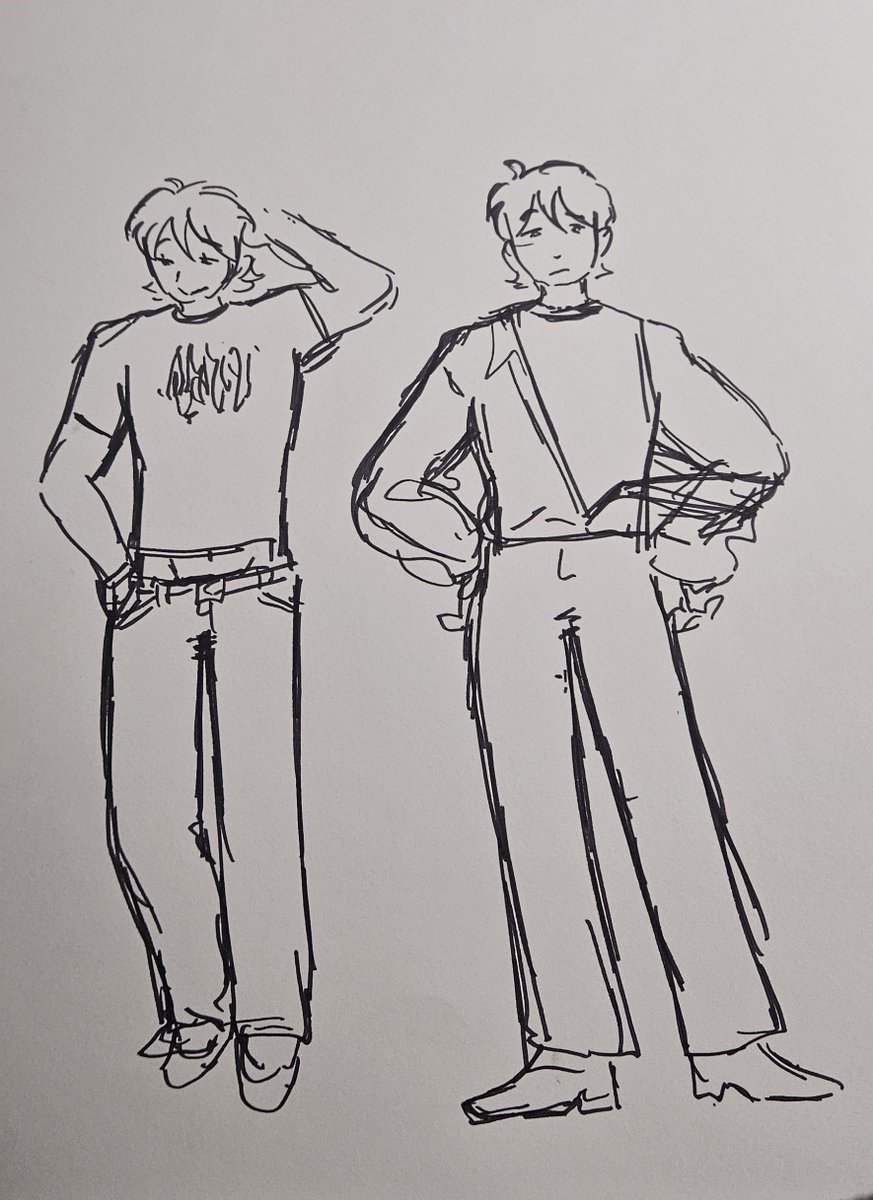 effeesen's tweet photo. mi proceso de arte es hacer un boceto cagado de 5 minutos, refinarlo 2 veces separadas y despues hacer lineart si todavia tengo ganas (casi nunca tengo ganas...) anyways. Wip de la primera fase 🧍‍♂️ https://t.co/yFT6eL4Tj3