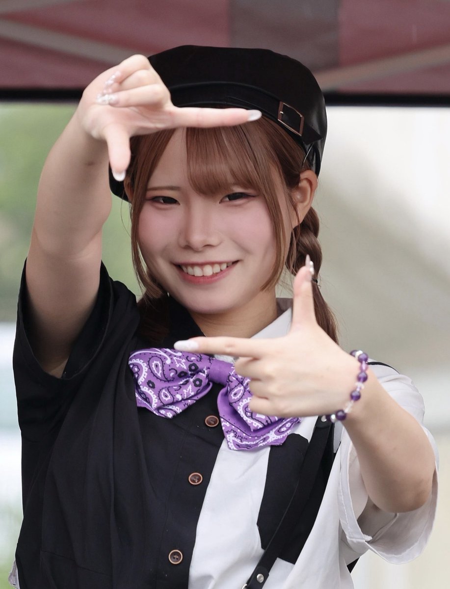 fumikudesucanon's tweet photo. 9月27日
三木マルシェより
MEiSMの華乃まい💜
めっちゃ最高のファンサ頂きました💖
三つ編みおさげ・帽子姿には…🥀
#華乃まい
#MEiSM
#メイズム
#香川アイドル
#アイドル
#美少女
#マチアソビ
#阿波音食祭
#フクコス
#ポートレート
#cos
#カメラ撮影
#モデル募集 https://t.co/u3lVgDfpMV