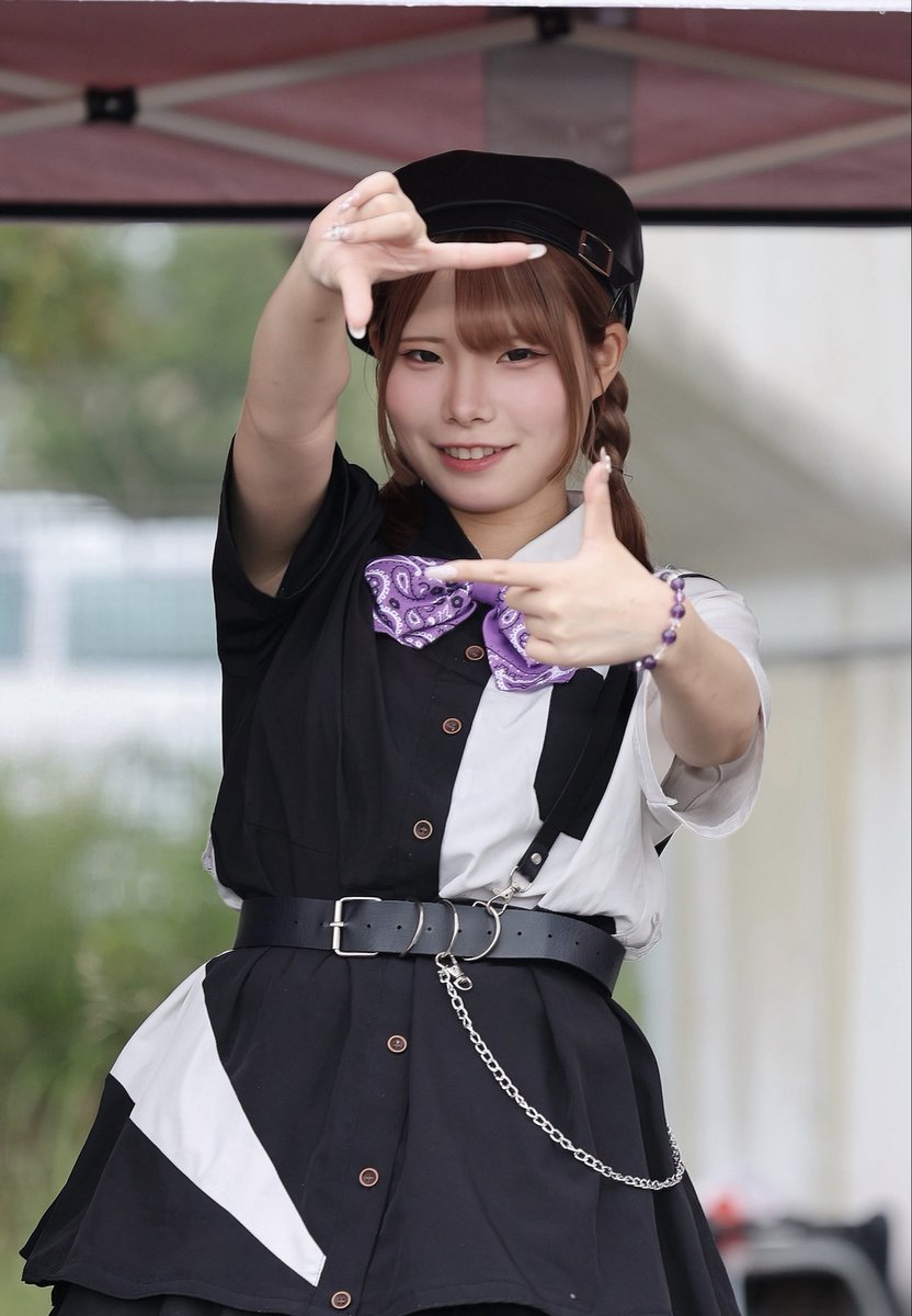fumikudesucanon's tweet photo. 9月27日
三木マルシェより
MEiSMの華乃まい💜
めっちゃ最高のファンサ頂きました💖
三つ編みおさげ・帽子姿には…🥀
#華乃まい
#MEiSM
#メイズム
#香川アイドル
#アイドル
#美少女
#マチアソビ
#阿波音食祭
#フクコス
#ポートレート
#cos
#カメラ撮影
#モデル募集 https://t.co/u3lVgDfpMV