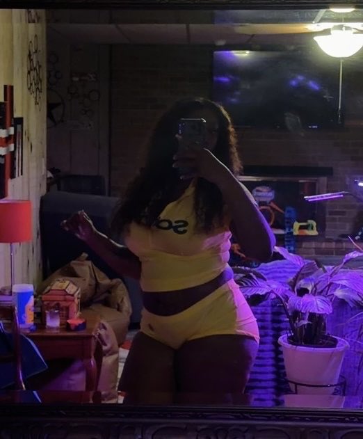soft4mimi_'s tweet photo. 💛 https://t.co/uktkWmhsY3