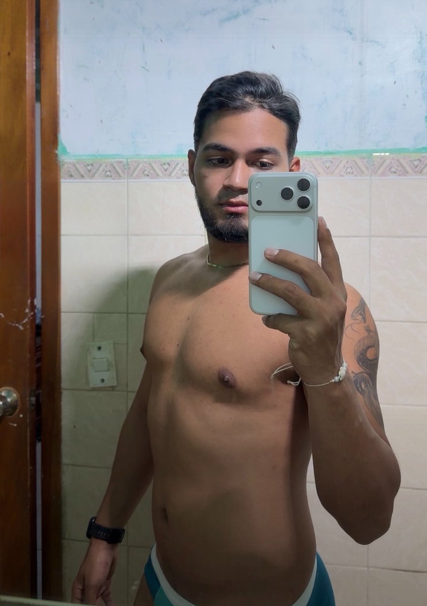 JuanGui83012410's tweet photo. Buenos días ☀️

Muy temprano para levantarse un domingo? https://t.co/sTrLMmhMmU