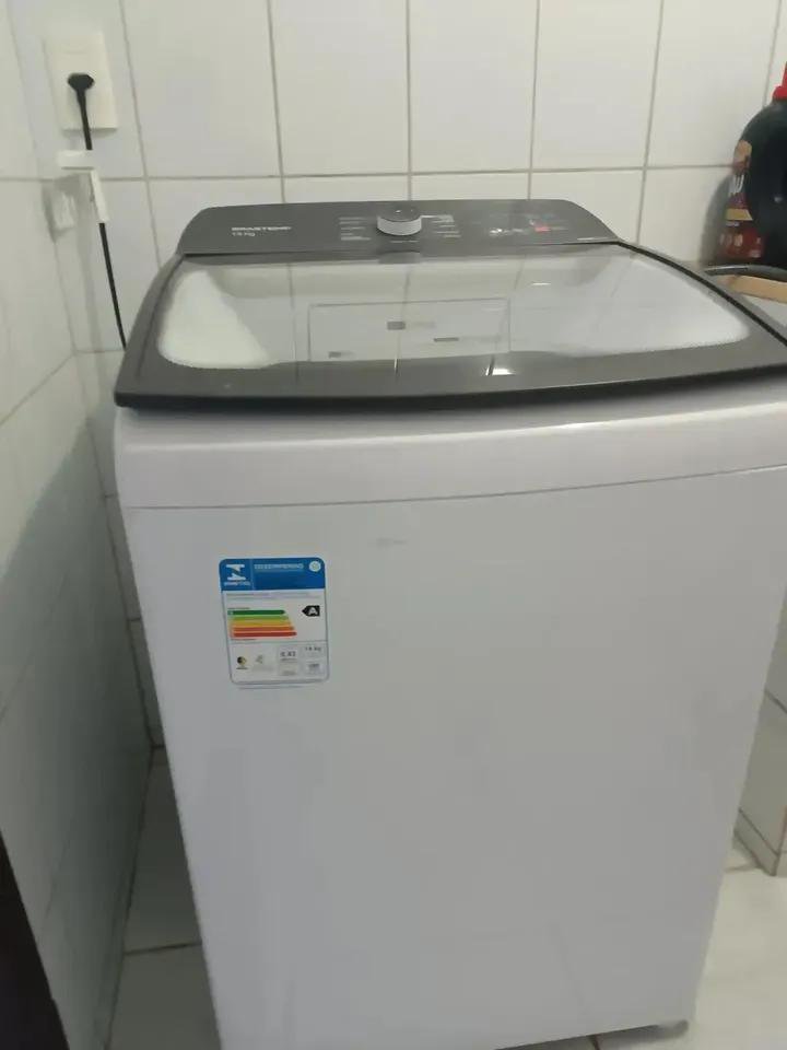 tatybrun's tweet photo. gente, comemora comigo 🥹😭
finalmente conquistei minha máquina de lavar 🙏🥳
uma conquista simples pra alguns, mas enorme pra mim ❤️ https://t.co/ydXAxgM9hK