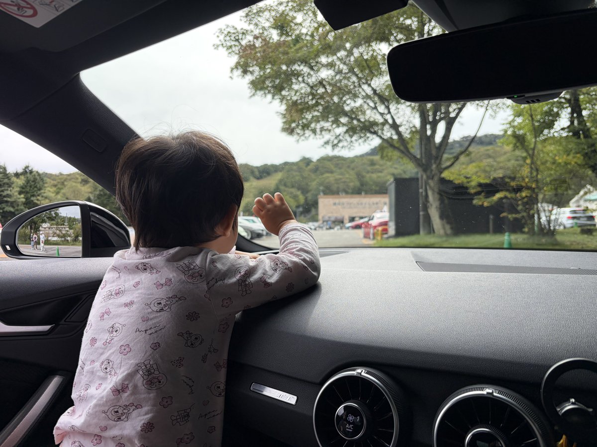 GakuGTI's tweet photo. 今日はユーロミーティング！
いろんな車見れて楽しかったー！
娘と遊んでくれた皆様ありがとうございます！ https://t.co/fN9JUkECr9