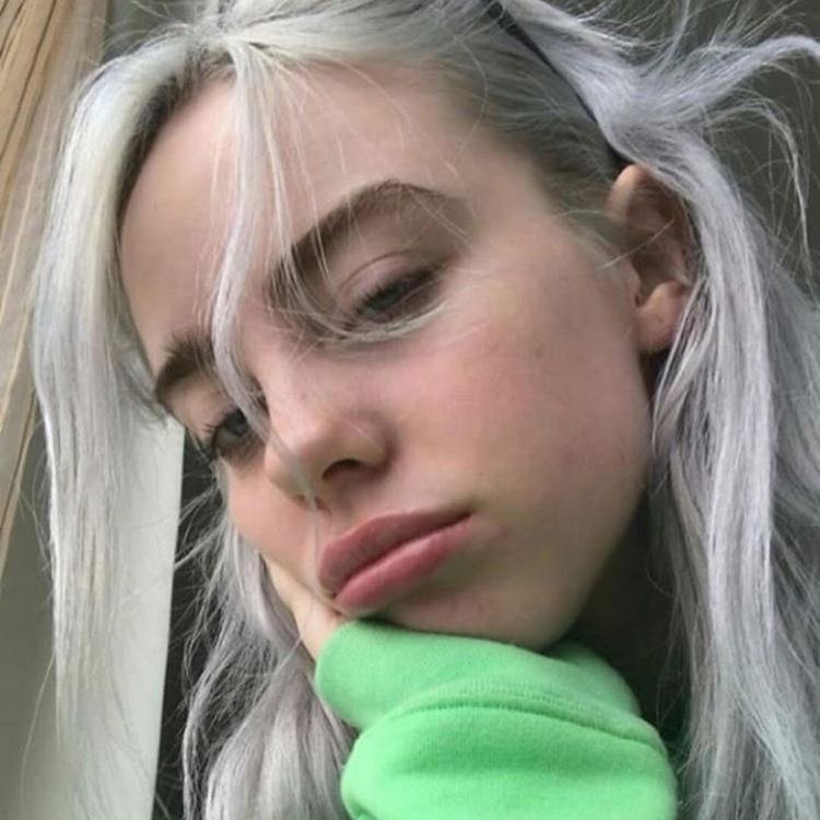 bernscomet's tweet photo. she was so babyy 🥹 https://t.co/S2UAyJr9AY