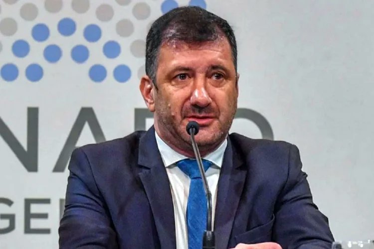FMdeleste1005's tweet photo. La Corte resolvió que investiguen a Edgardo Kueider por #sobornos y #enriquecimiento ilícito en causas separadas https://t.co/L0dxJzES7V
#edgardokueider #cortesuprema #causas https://t.co/f0EOGicijy