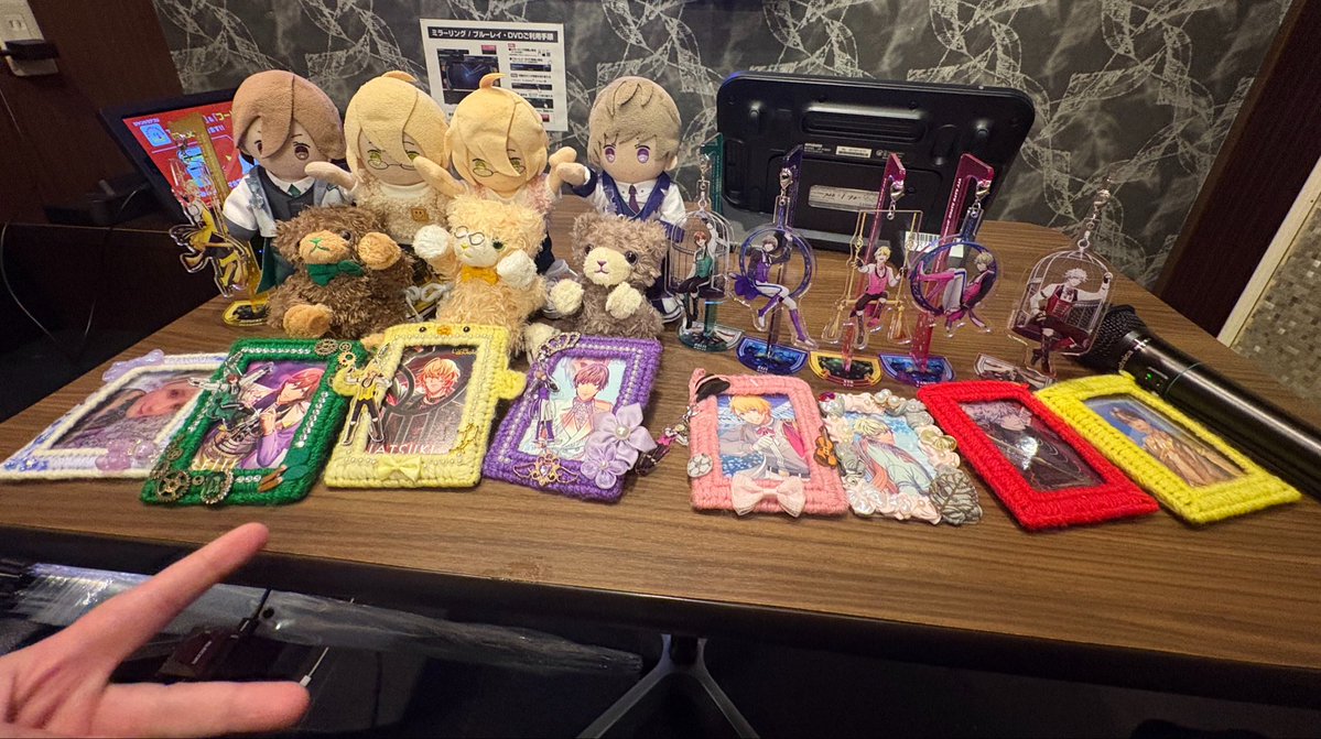 rurucyacya's tweet photo. 見守り隊!!
#うたプリFM https://t.co/6be5ZDNag1