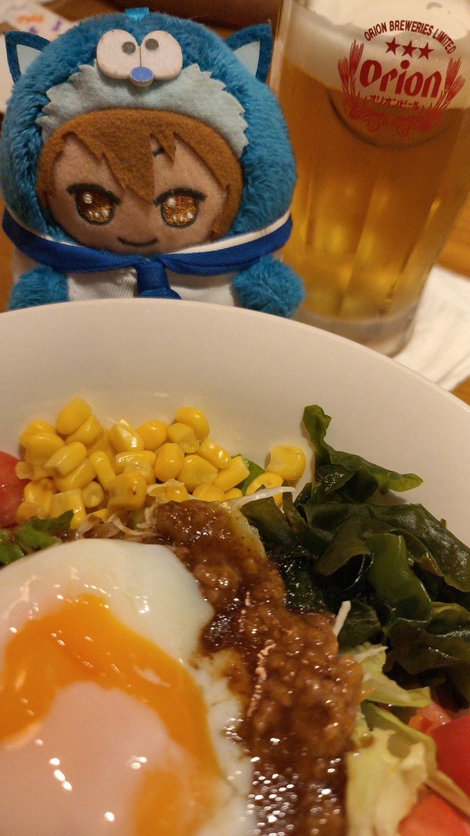 Nitukiminato's tweet photo. オリオンがあるのでご機嫌のモンつな https://t.co/xwR4VURkLc