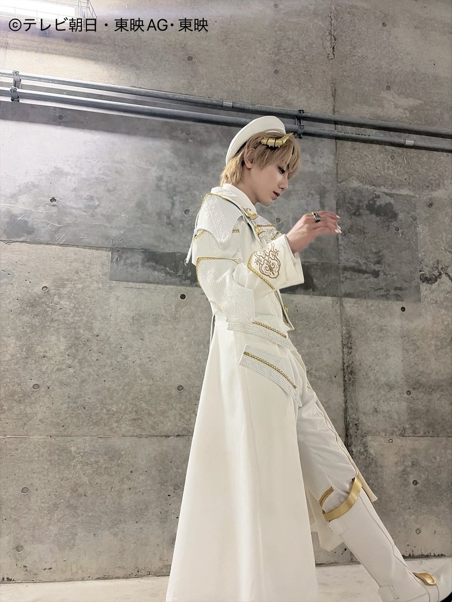 Eightkns's tweet photo. 絶。

真っ白で綺麗な衣装なので
いつも汚さないかヒヤヒヤ。。。

次回もお楽しみに😸
#角醒ハンターオメガホーン 
#オメガホーン https://t.co/GmiJWLETC6