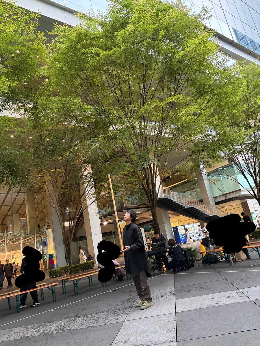 soda_float08's tweet photo. 高輪に引き続き有楽町も行ってきました！
貴重な体験ができて嬉しかった😌
ショーを作る難しさ、ある種の共演という新しい体験、終わった後にじんわりと手のひらに残る紐の感覚がショーの名残りであり、今日一のお土産だなあと感じました◎
#東京舞台芸術祭2026 #PAB2026 https://t.co/bX023GXnvK