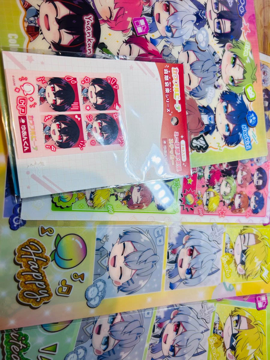 Yune_1015cp's tweet photo. 今日アニメイト行ってきたので戦利品あげとく！
近くのアニメイト無くなったの辛すぎる…
#からぴち https://t.co/PYkCw5IEmA