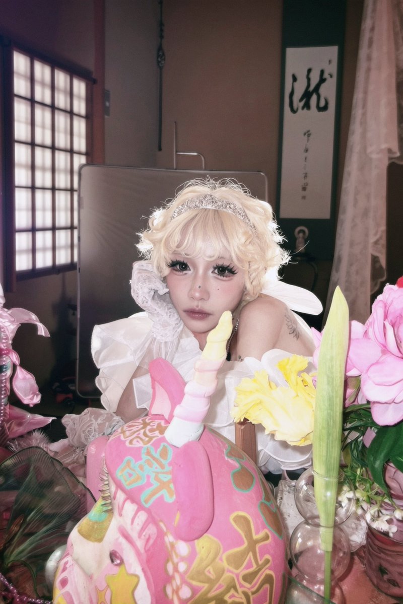 ninichannini's tweet photo. 普段は右 ライブハウスで超吠えてんの
かっけー女好きでしょ？見にきてよ https://t.co/sv9E7fbdtJ