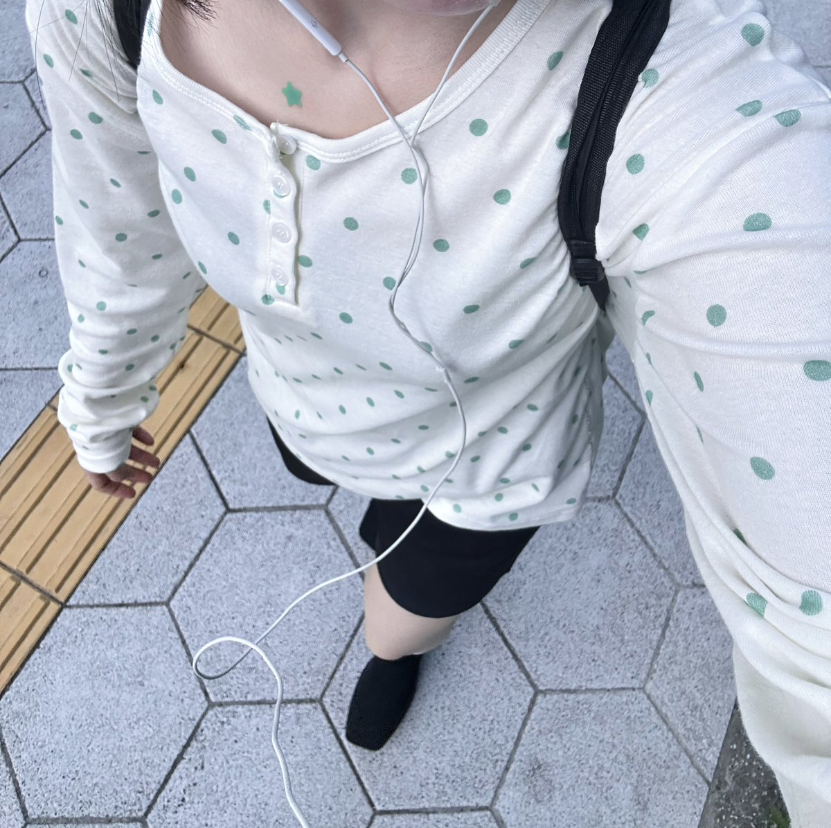 9ili__s's tweet photo. 🍵

#日常垢 #日常垢さんとつながりたい https://t.co/9wl7wXGtZd