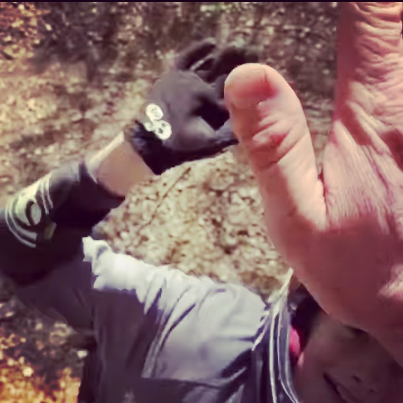anthocampb74278's tweet photo. @one_mtb is making high fives a thing again in 2021! Show your kids how awesome they are with a high five! https://t.co/nP8WBNajsv