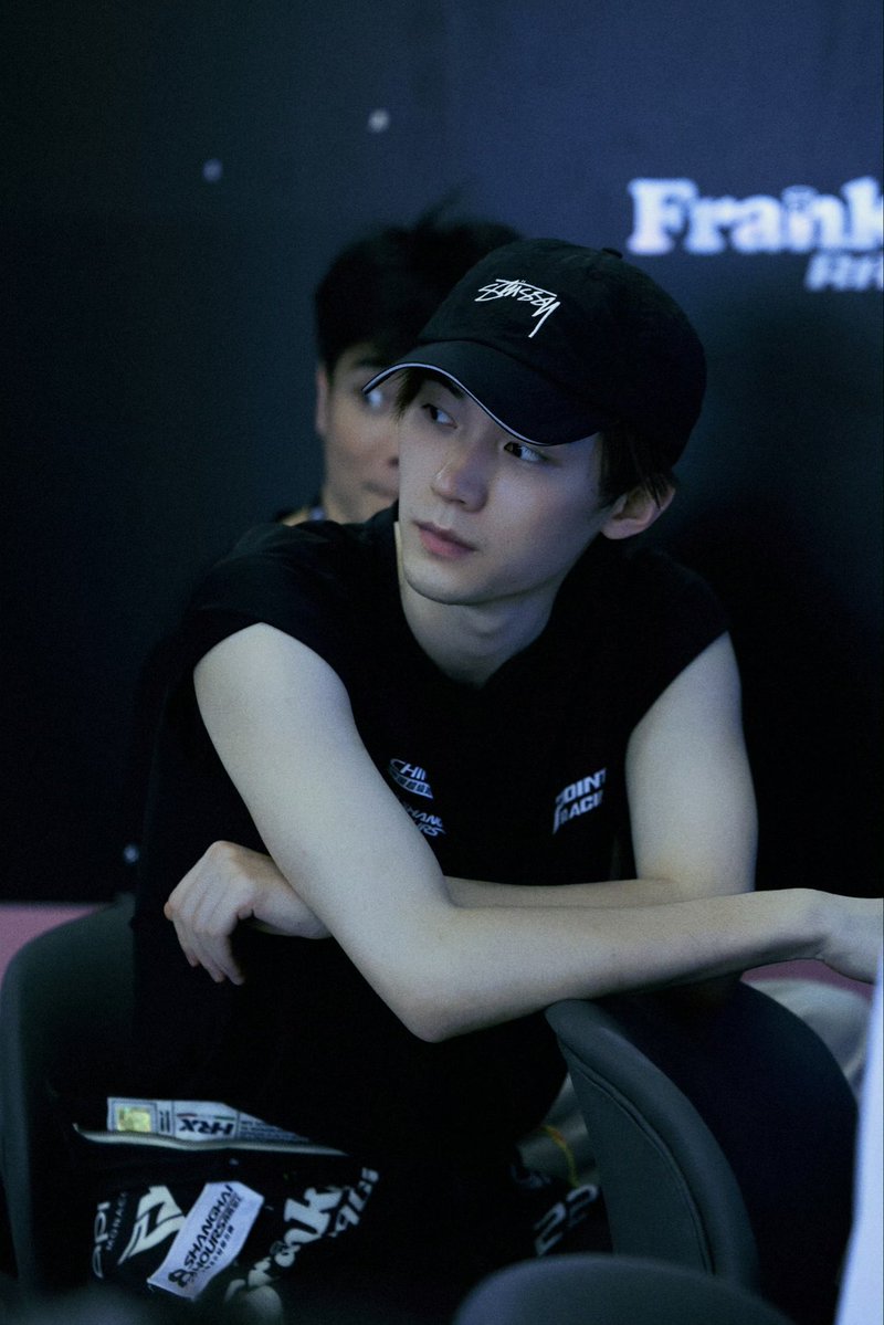 minkvip's tweet photo. รูปสตูเริ่ดนะ พี่นักแข่ง Yiran Z. หล่อมาก🫶🥹

#YIRANxFRKOnTrack
#โจวอี้หราน #ZhouYiran #周翊然 https://t.co/XQGwoqt8Lg