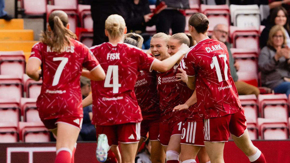 tartanwall's tweet photo. Derby Delight ❤️ https://t.co/g93MIgQLca