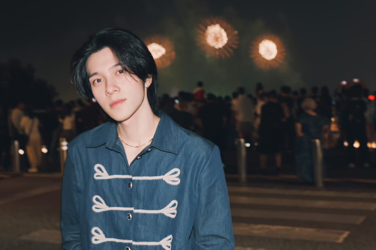 snowfl4keio's tweet photo. It’s Hendery’s special day, so I’m celebrating with love, joy, and Cantonese power at 928 percent.

#HAPPYHENDERYDAY
#헨드리생��이니까말할게_사랑헨
#칸토니즈파워928퍼센트 https://t.co/GMZXp79zOe