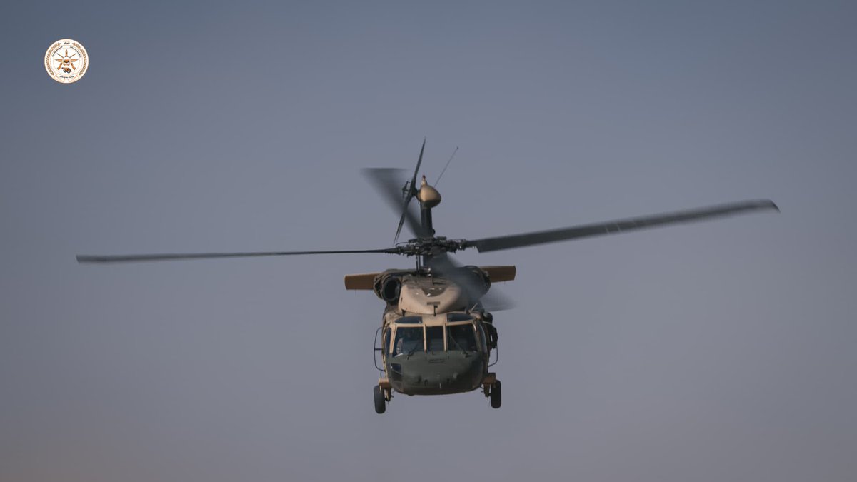 war_Monitor1's tweet photo. Is there anyone who can inform Trump!!!
Afghan tal!ban with US and NATO weapons 

Afghan Tal!ban forces!!!
They are will trained and equiped with the worlds most advanced weapons they captured from US and NATO as war spoil.
They are undefeatable!!! https://t.co/DzQFyJRLd1