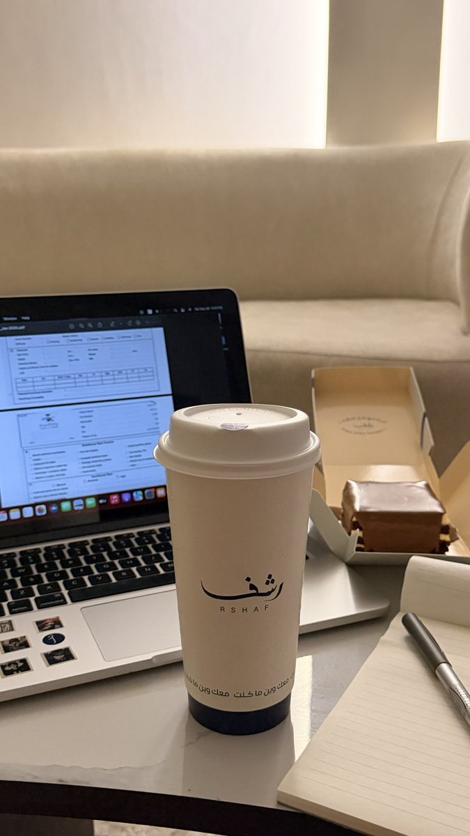 byrealhanen's tweet photo. 📑🥼 https://t.co/e6fV5pqU7F