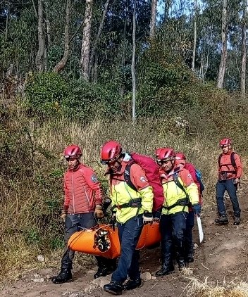 BomberosQuito tweet picture