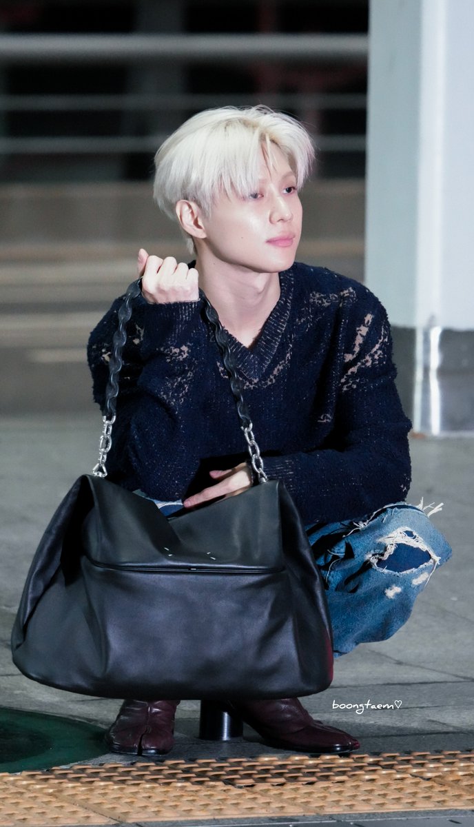 yzboongtaem's tweet photo. 260927

인천공항 태민이 런웨이💗

#태민 #TAEMIN #テミン #泰民 https://t.co/75Kh2ytDUN