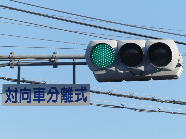 hyoshiki_shingo's tweet photo. ホームページを更新しました。
滋賀県の信号機、福井県の道路標識です。
https://t.co/XysOsoUArx https://t.co/deCxzxIzve