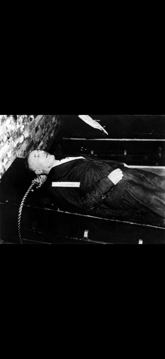 MikhailLaz29941's tweet photo. @Michael_L17 @KateEmersonBri @laith_780 @Feel_My_Goat @nnbm162 @JPMasters Аfter the WWII all Kapos were dealt with very decisively. They simply hanged them https://t.co/Pf9k9ToMqC