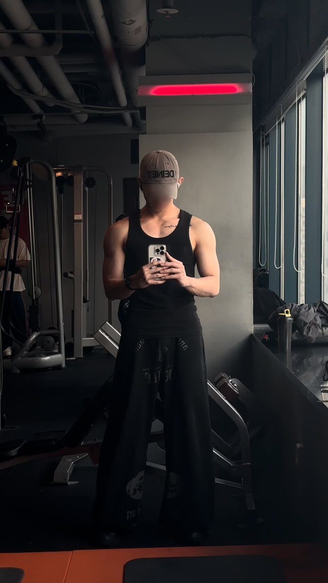 xeexexinna's tweet photo. 야르렁💪 https://t.co/MDD4wHxqU4