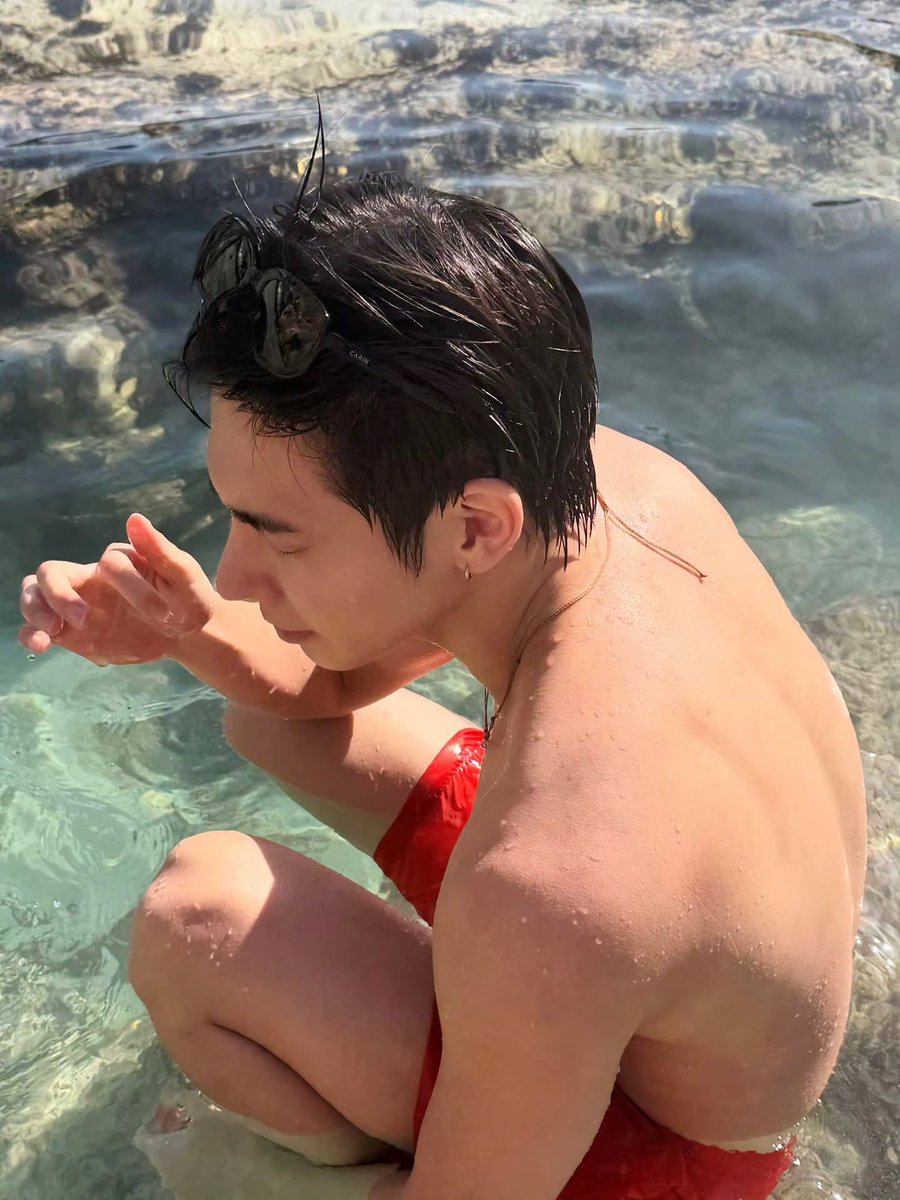 translatingTXT's tweet photo. [260927] #taehyun (@.you.th) instagram 

“mallorca 2” https://t.co/N6S6Hi7ZRd