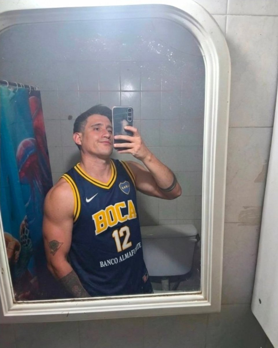 gabo_cdm's tweet photo. Es hoy. A lo Boca se vive mejor 💙💛💙 https://t.co/S1RaPsJvNv