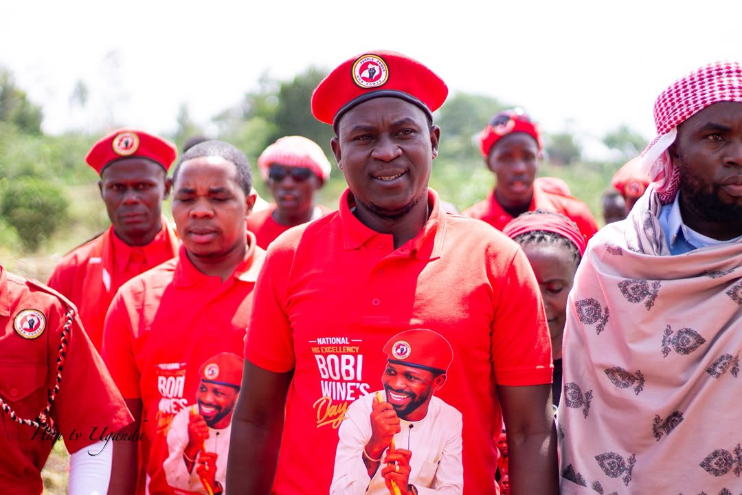 brucenahabwe1's tweet photo. Today, @NUP_Ug Head of Mobilization and other comrades gathered in Kiboga to honor the legacy of Ritah Nabukenya who was murdered by a police truck in 2020🙏🏿 https://t.co/NrqqZVcZYw
