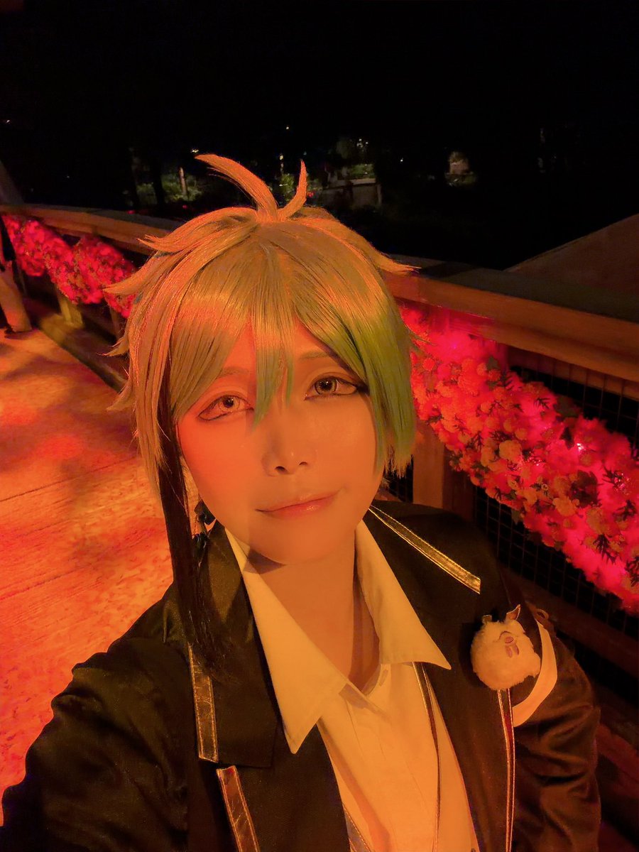 twst_03_F's tweet photo. ここ去年よりめちゃくちゃキレイで、本当に泣きそうだった🥹✨
ず〜〜〜っとここに居たいなぁって気持ちにさせてくれた☺️
リメンバーミー大好き！💕
来年もやりますように！

9/18🌊
 #Dハロ仮装2026 
 #Dハロ仮装ツイステ
 #Dハロ仮装 
 #twst仮装民と繋がりたい
 #ラソスデラファミリア https://t.co/64I9qest2x