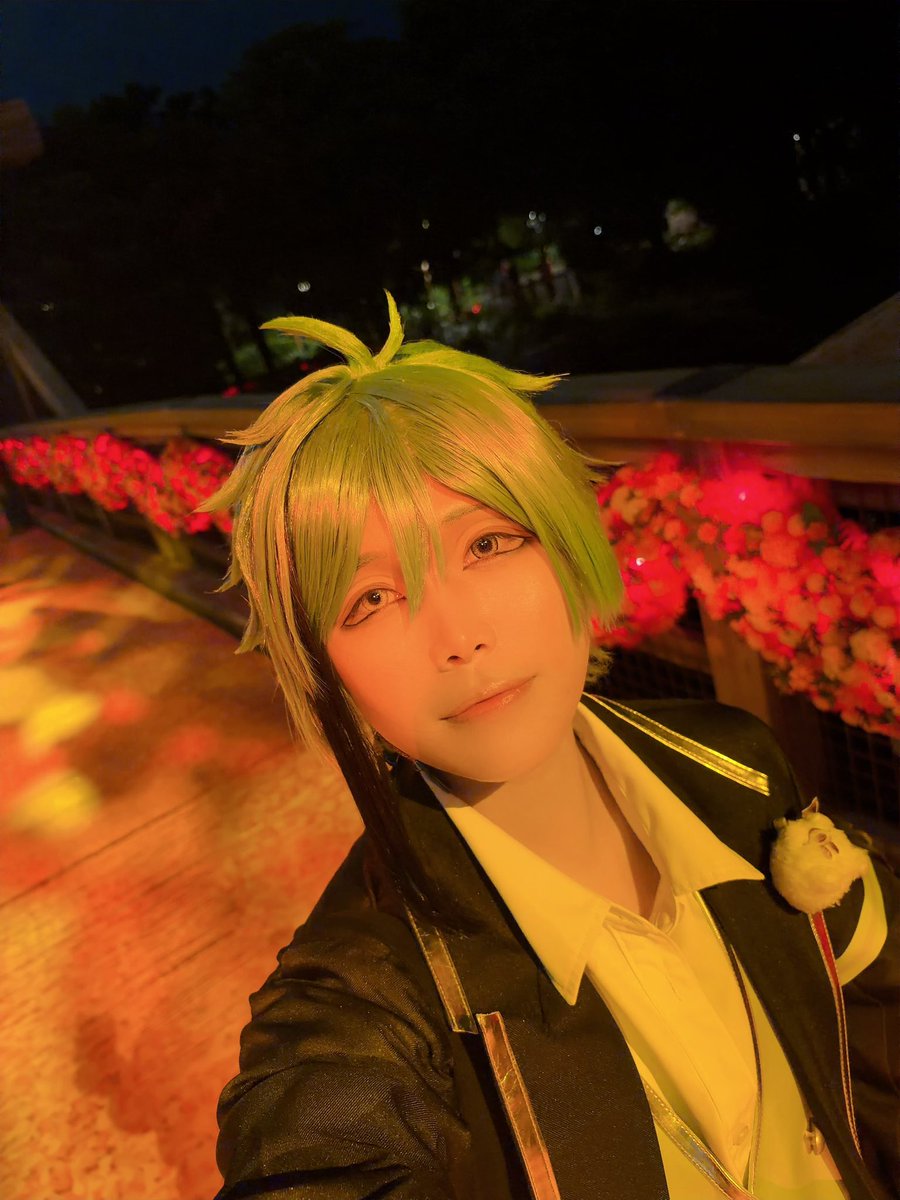 twst_03_F's tweet photo. ここ去年よりめちゃくちゃキレイで、本当に泣きそうだった🥹✨
ず〜〜〜っとここに居たいなぁって気持ちにさせてくれた☺️
リメンバーミー大好き！💕
来年もやりますように！

9/18🌊
 #Dハロ仮装2026 
 #Dハロ仮装ツイステ
 #Dハロ仮装 
 #twst仮装民と繋がりたい
 #ラソスデラファミリア https://t.co/64I9qest2x