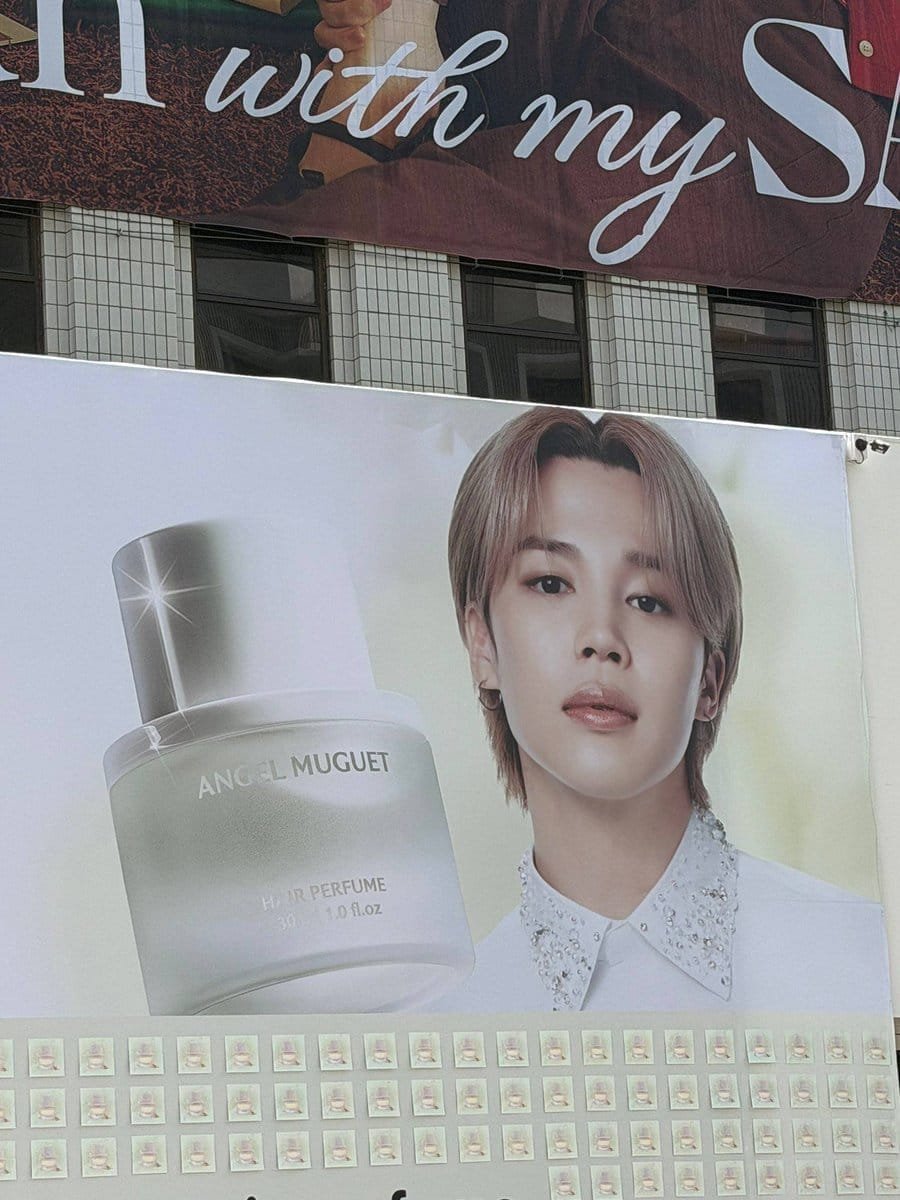 Moon_Ale13's tweet photo. Que guapooo ,jimin x Lador 

Créditos:Purple Connection Perú 

#BTS_WORLDTOUR_ARİRANG https://t.co/xSoZF4r32N