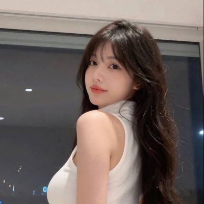 kbkwze's tweet photo. #新头像 https://t.co/UeZbrszWke