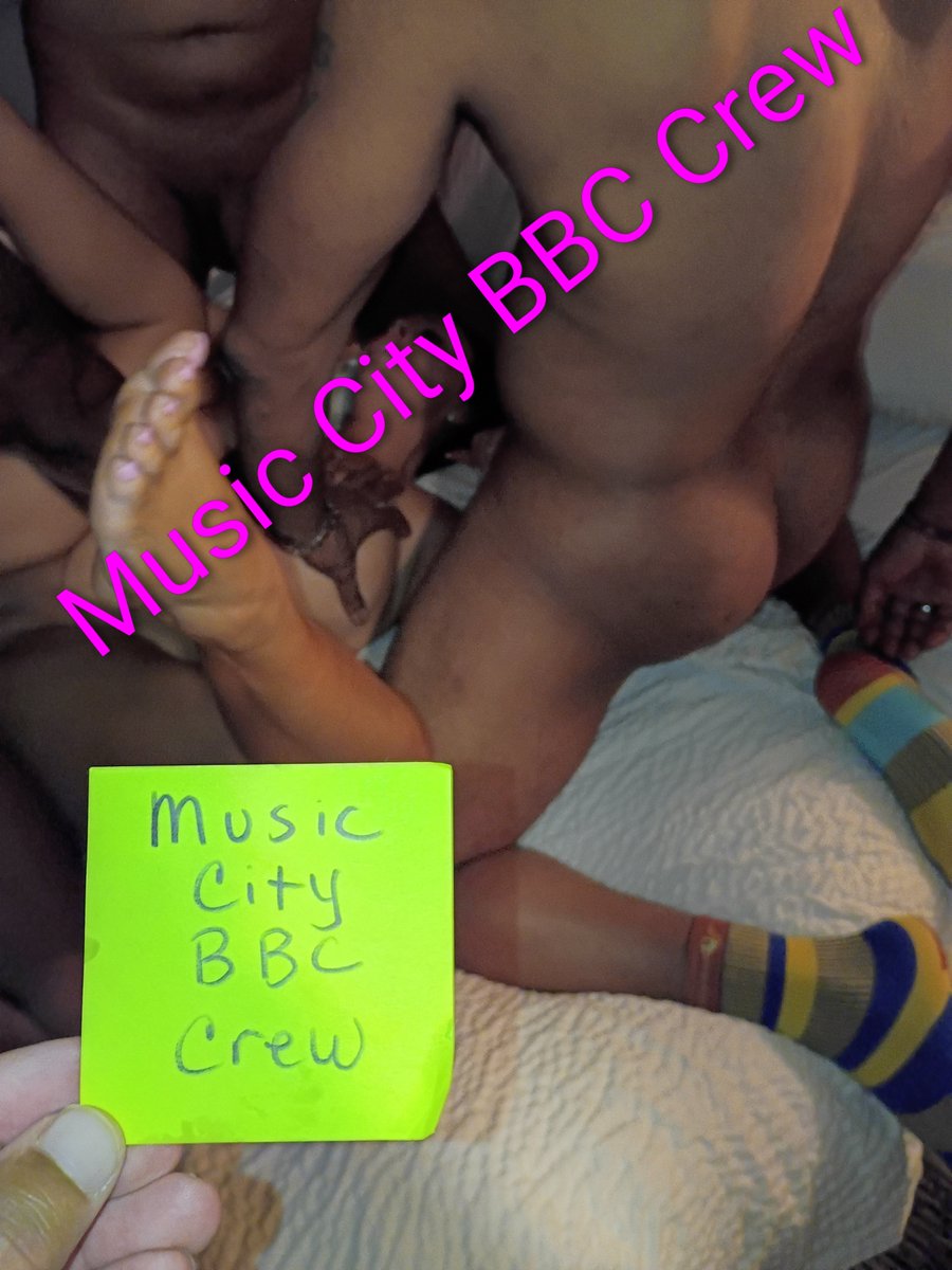 85rams_core's tweet photo. This Smokeshow Of a Hotwife Made Her 1st Music City BBC Crew Debut And She Certainly Put On A Performance https://t.co/B8oanIXdM2