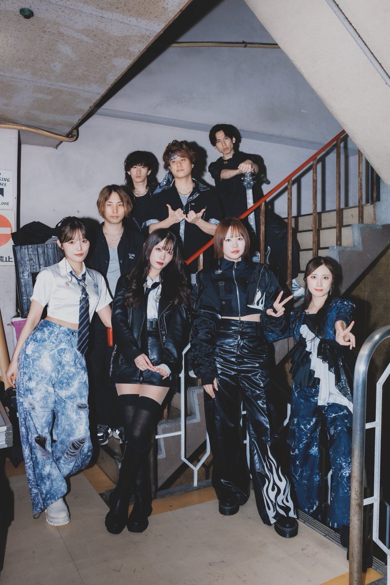passcodeO's tweet photo. 9/27(日)
''PassCode UNLIMITED X'' 
at 愛知・THE BOTTOM LINE

ありがとうございました！

次回ツアーは、
10/3(土)
''PassCode UNLIMITED X'' 
at 岡山・YEBISU YA PROにて
お待ちしております💁‍♀️

photo by @yoshimoriyuna 

詳しくはこちら！
https://t.co/RT8hTBCr3O

#PassCode #PC_UNLIMITEDX https://t.co/4ZtBgi7z0a