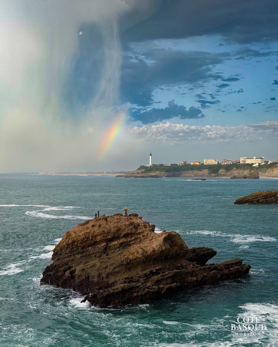 starbienatotxa's tweet photo. 🔺 #LasMejoresFotos de la semana 

Biarritz . Por @emporioefikz https://t.co/TWBd15qVXK