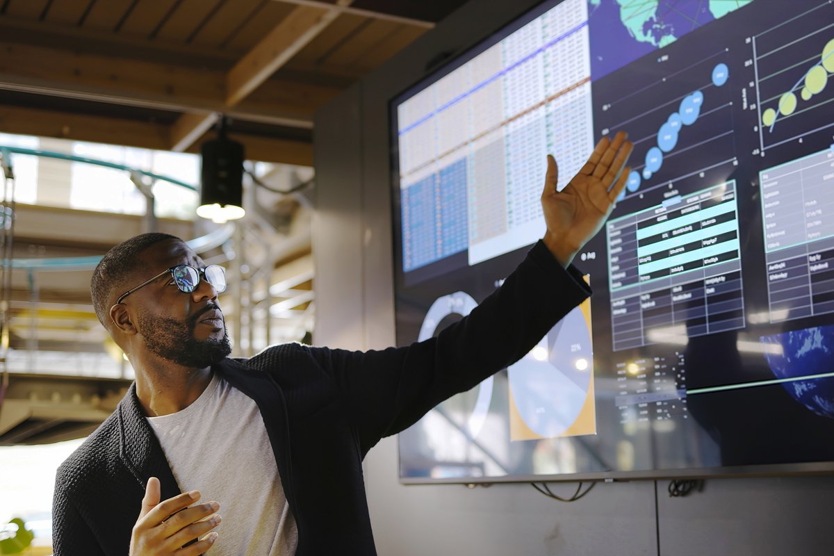 MD_Konsult's tweet photo. What I’ve Learned to Audit Before Every Global Expansion — and What I Now Rebuild From Scratch 𝗝𝗼𝗶𝗻 𝗼𝘂𝗿 𝗴𝗿𝗼𝘄𝗶𝗻𝗴 𝗰𝗼𝗺𝗺𝘂𝗻𝗶𝘁𝘆. 𝗙𝗼𝗹𝗹𝗼𝘄 𝗻𝗼𝘄! https://t.co/AeMQT5lWlq